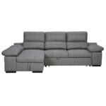 Sofá modular de color gris con chaise longue y cojines acolchados, ideal para sala de estar.